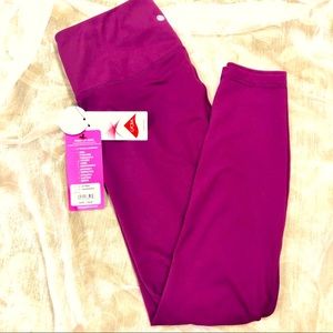 🆕🆕‼️Mauvewood Yogalicious high waist leggings